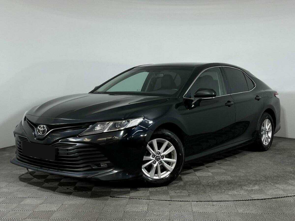 Toyota Camry с пробегом — 2019 год. Фото: #0