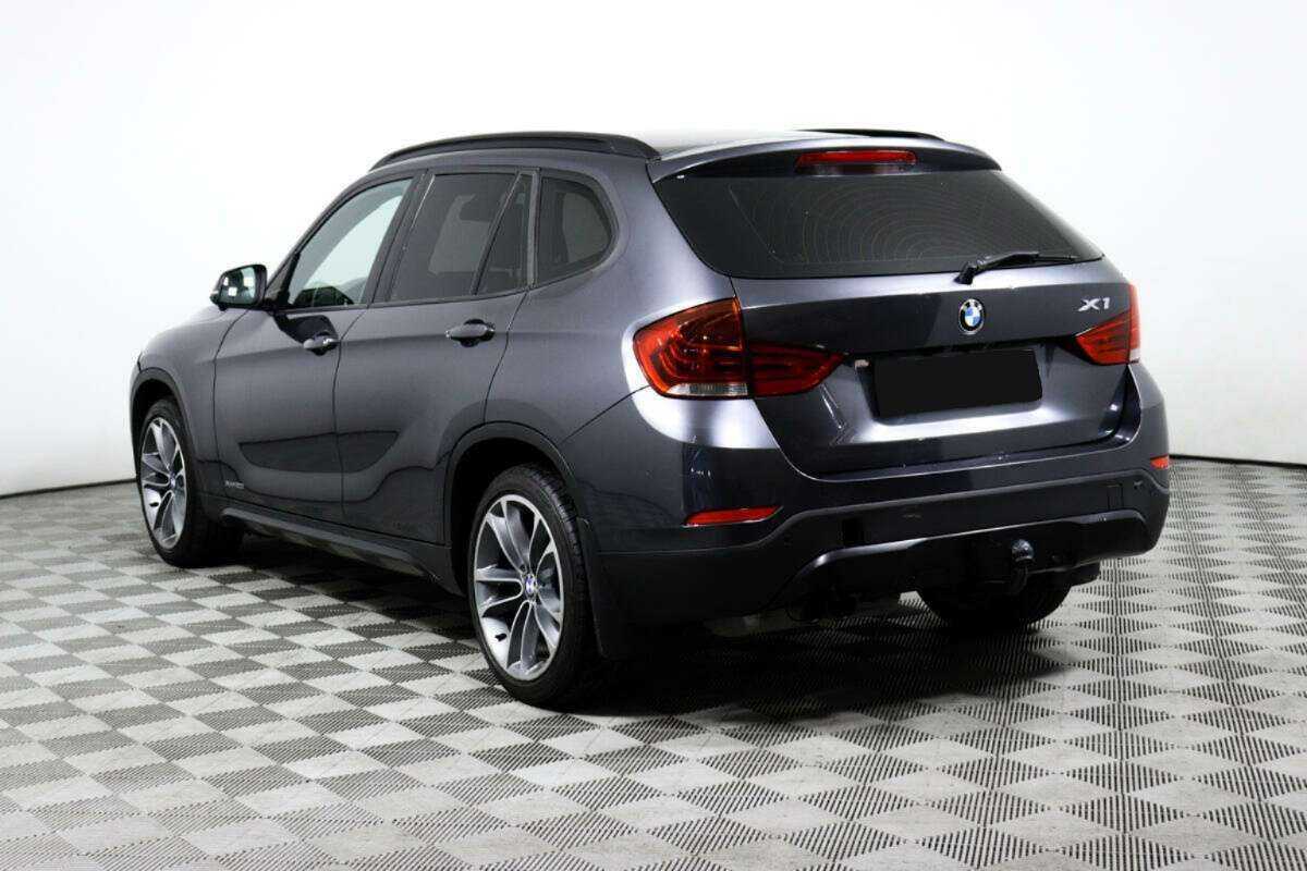 BMW X1 с пробегом — 2012 год. Фото: #6