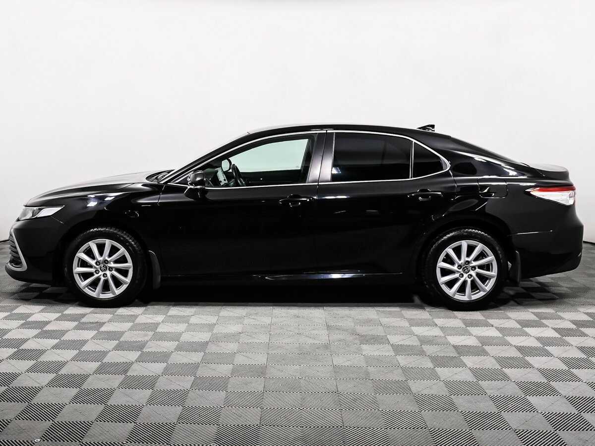 Toyota Camry с пробегом — 2022 год. Фото: #7