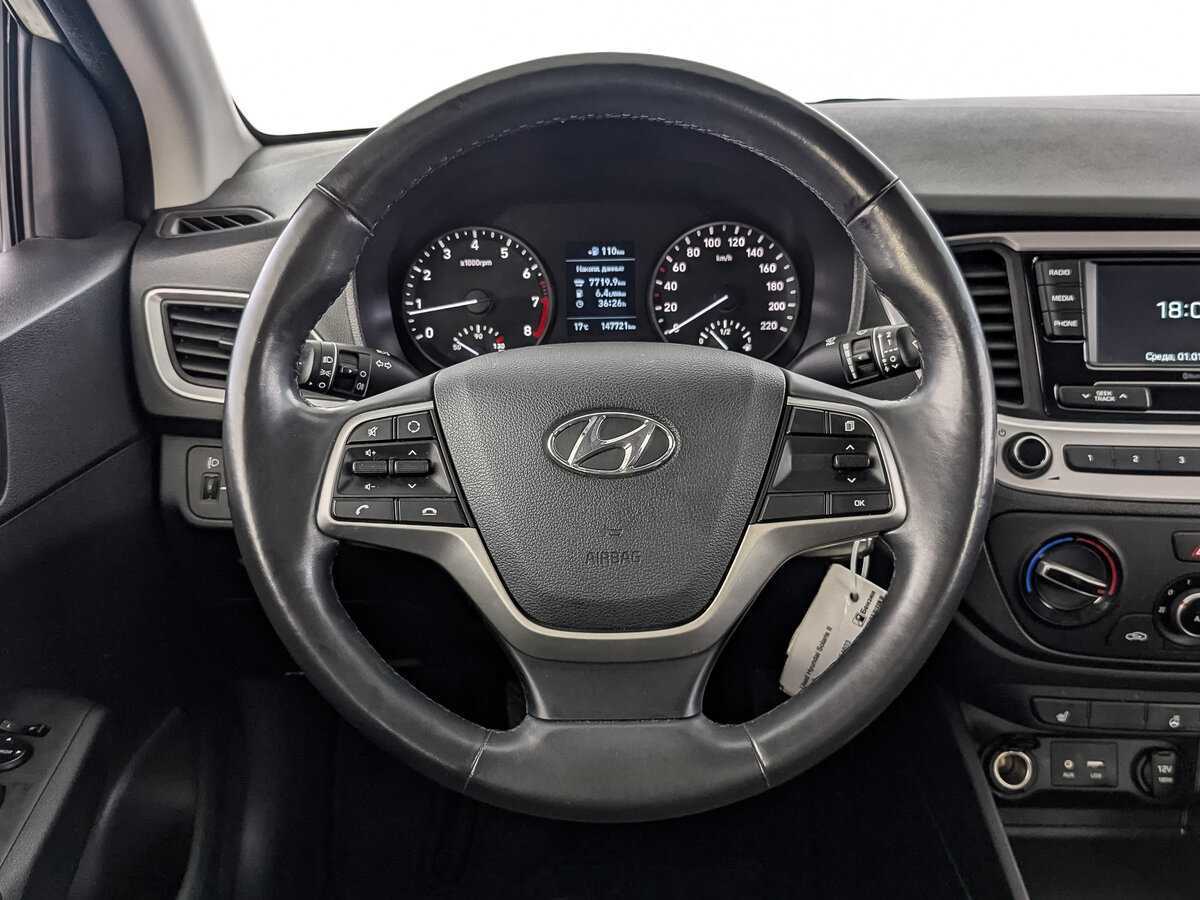 Hyundai Solaris с пробегом — 2017 год. Фото: #18