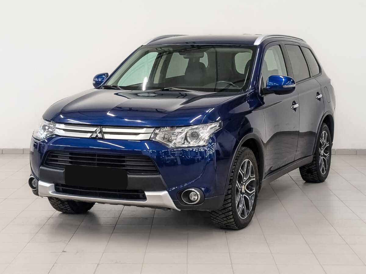 Mitsubishi Outlander с пробегом — 2014 год. Фото: #0