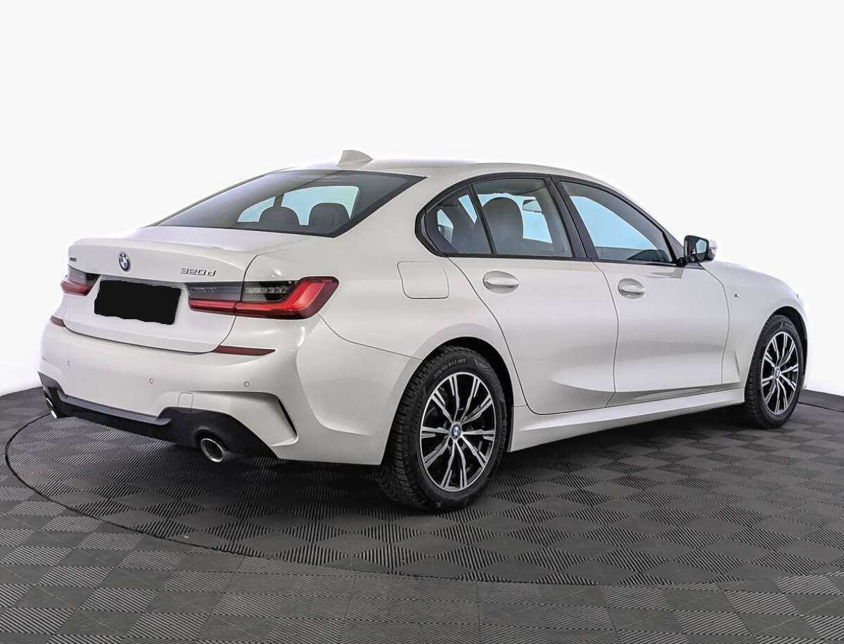 BMW 3 серии с пробегом — 2021 год. Фото: #4
