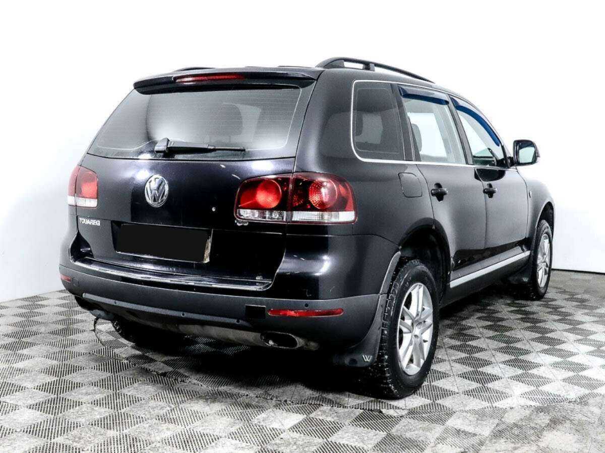Volkswagen Touareg с пробегом — 2008 год. Фото: #3