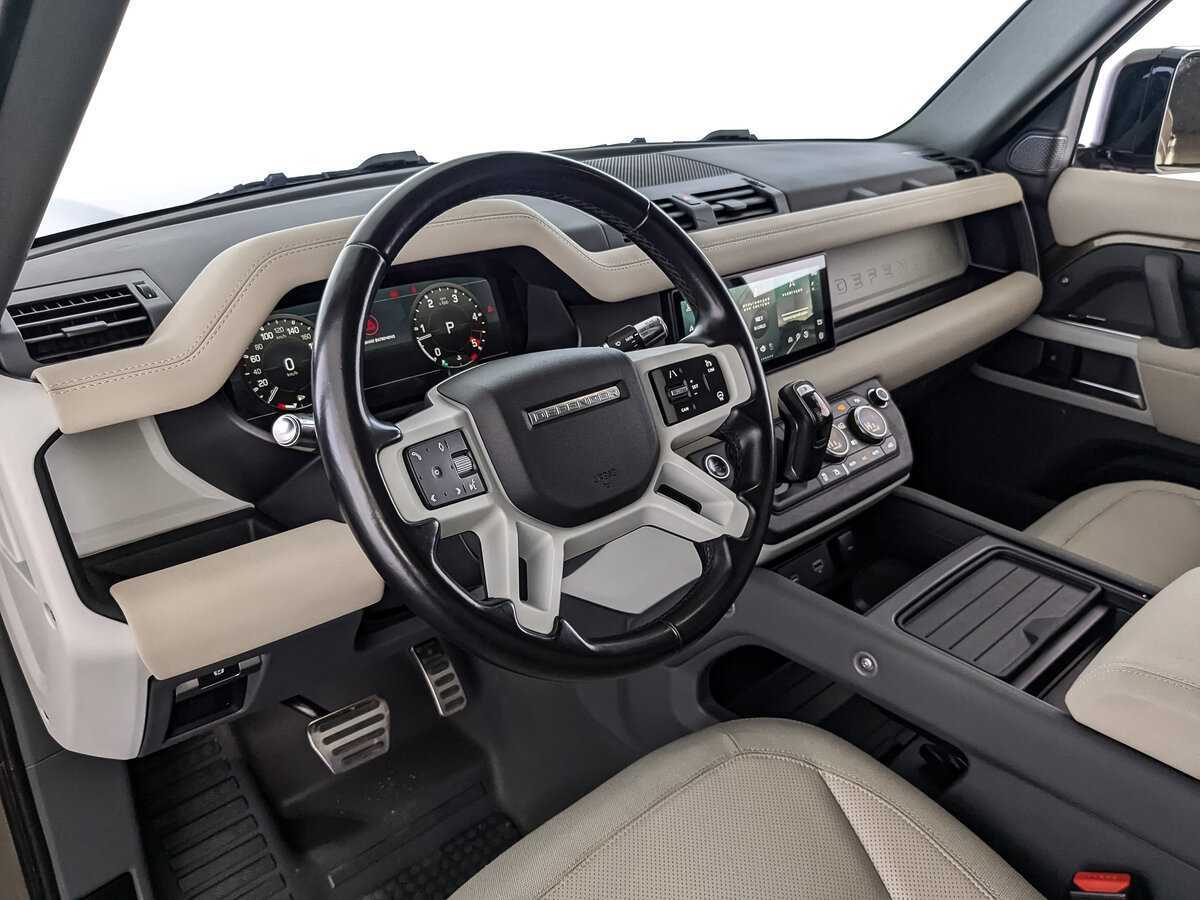 Land Rover Defender с пробегом — 2021 год. Фото: #14
