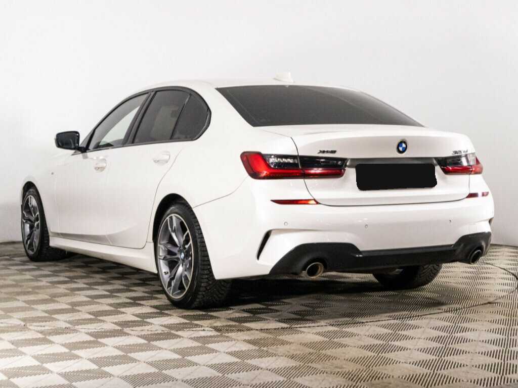 BMW 3 серии с пробегом — 2019 год. Фото: #6