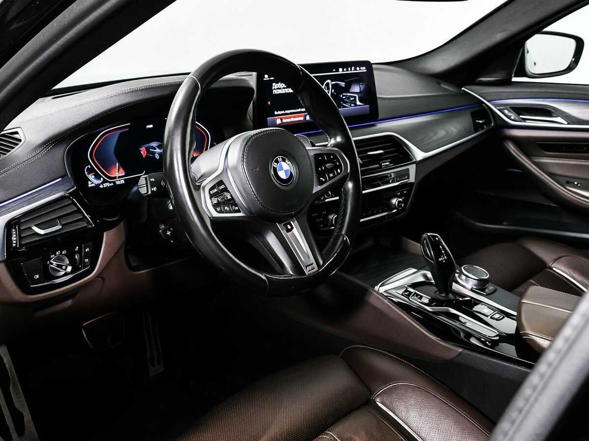 BMW 5 серии с пробегом — 2020 год. Фото: #11