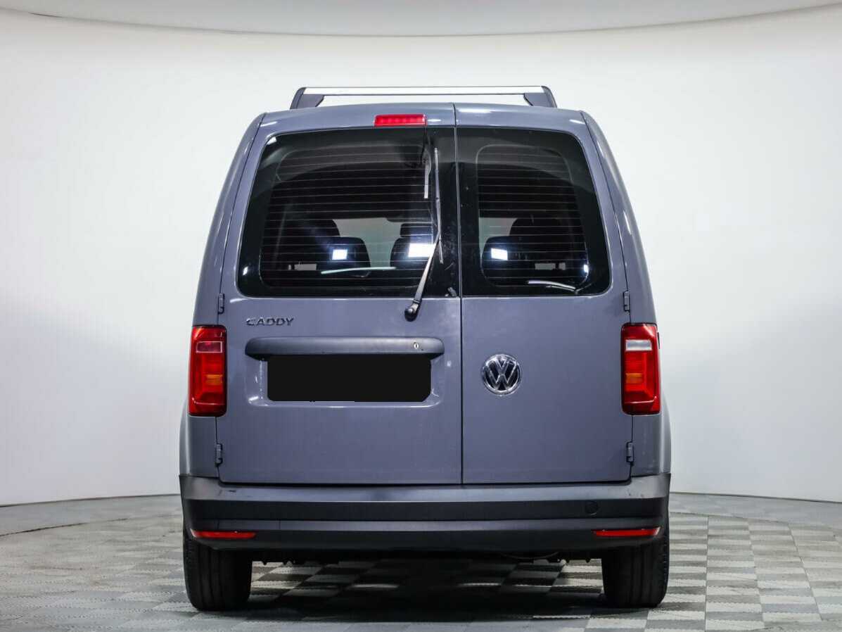 Volkswagen Caddy с пробегом — 2019 год. Фото: #4