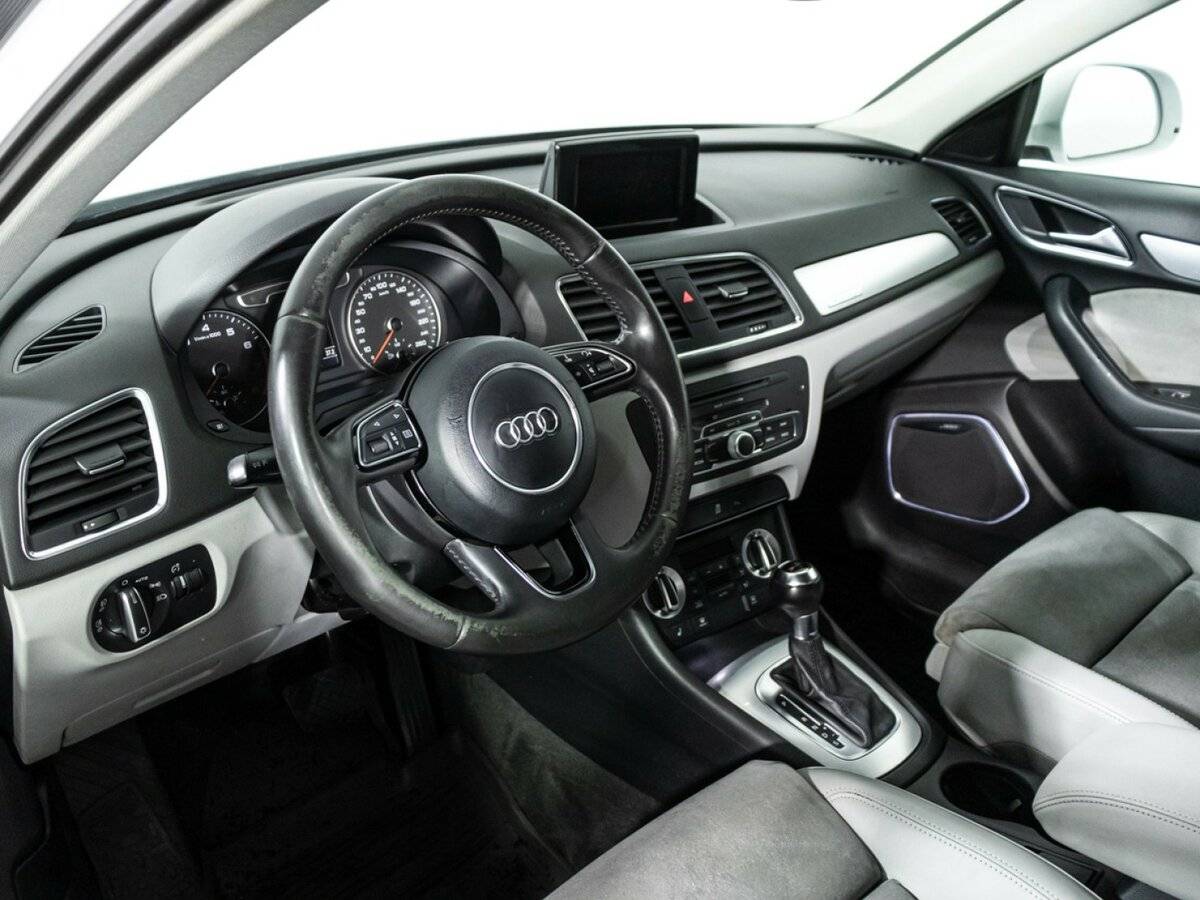 Audi Q3 с пробегом — 2012 год. Фото: #8