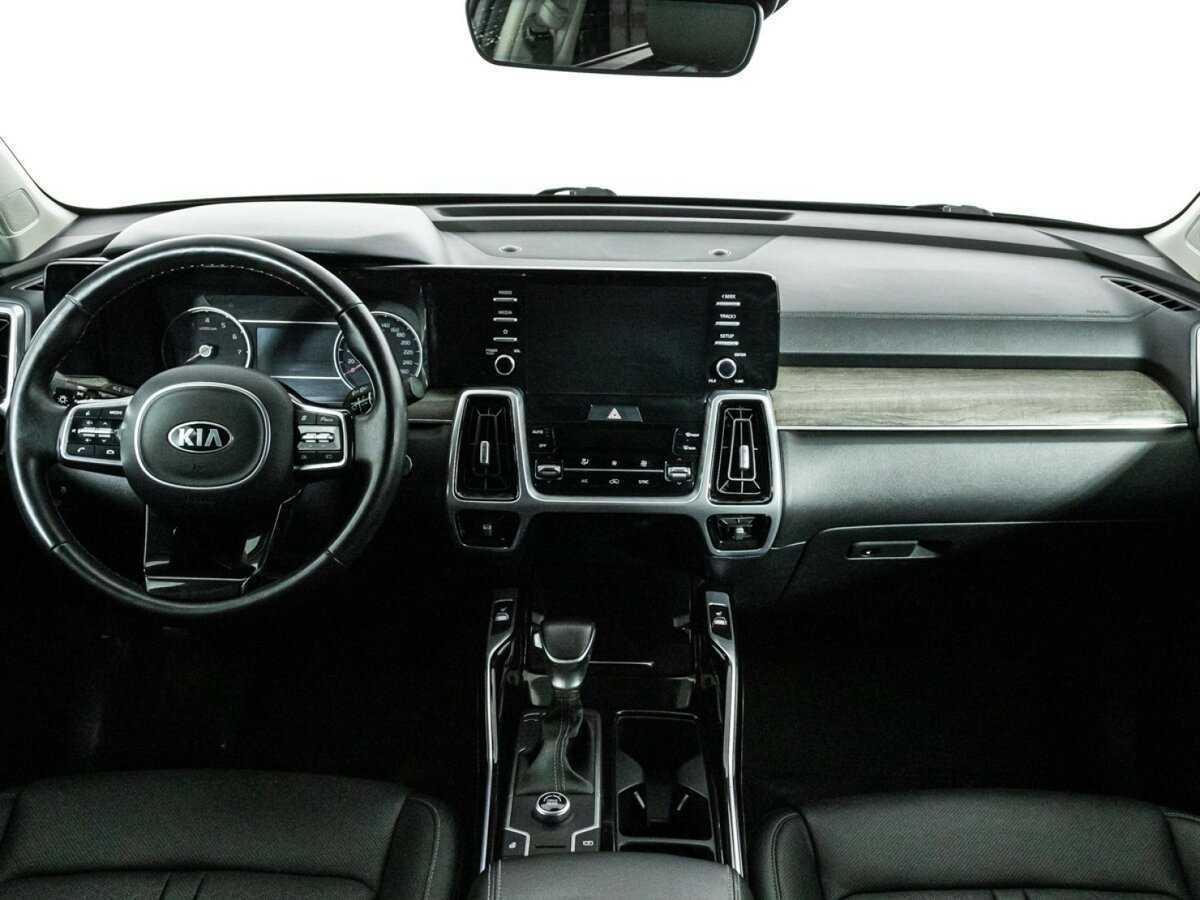 Kia Sorento с пробегом — 2021 год. Фото: #11