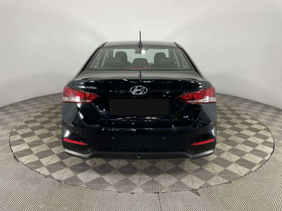 Hyundai Solaris с пробегом — 2020 год. Фото: #2