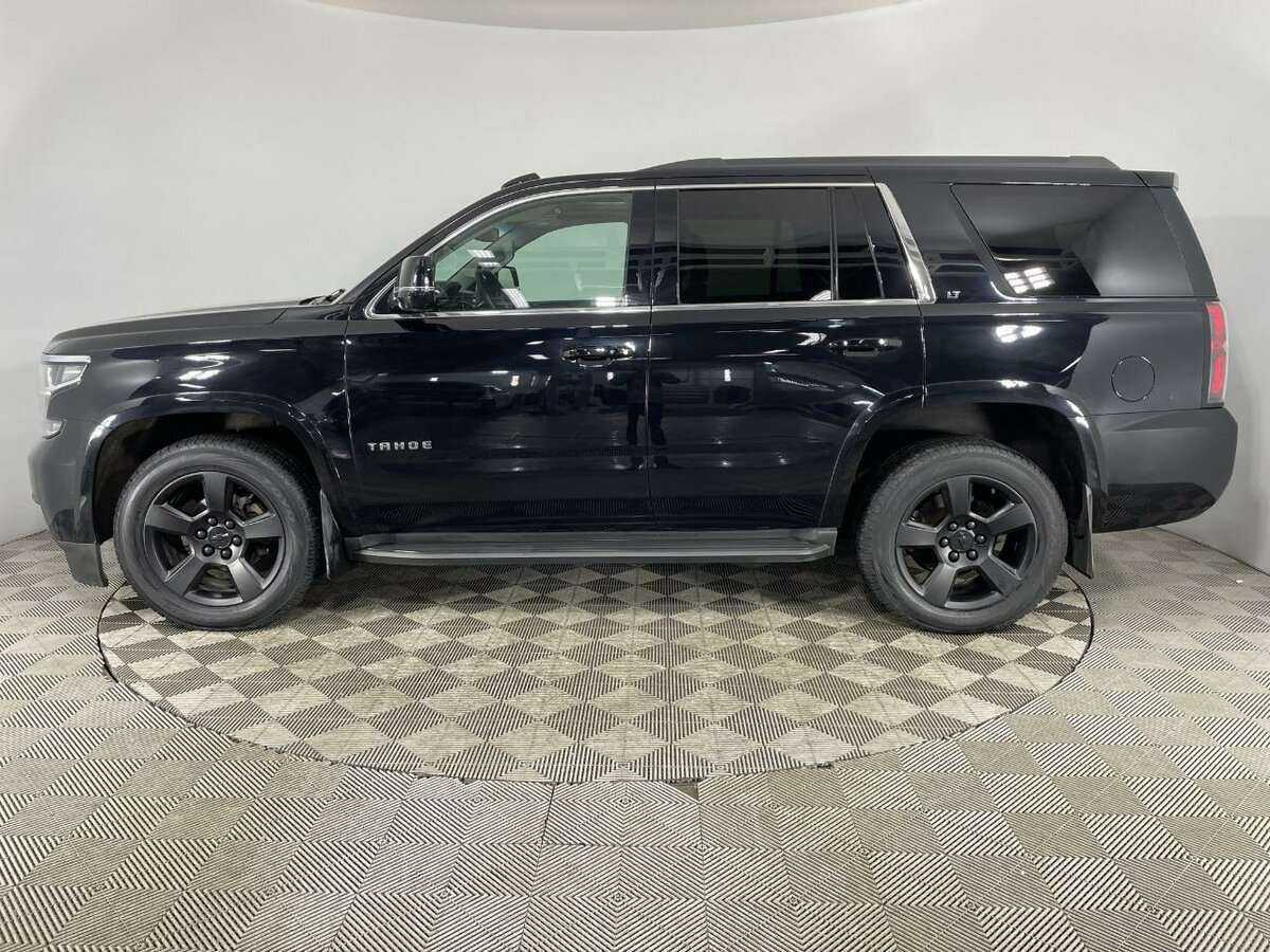 Chevrolet Tahoe с пробегом — 2017 год. Фото: #4
