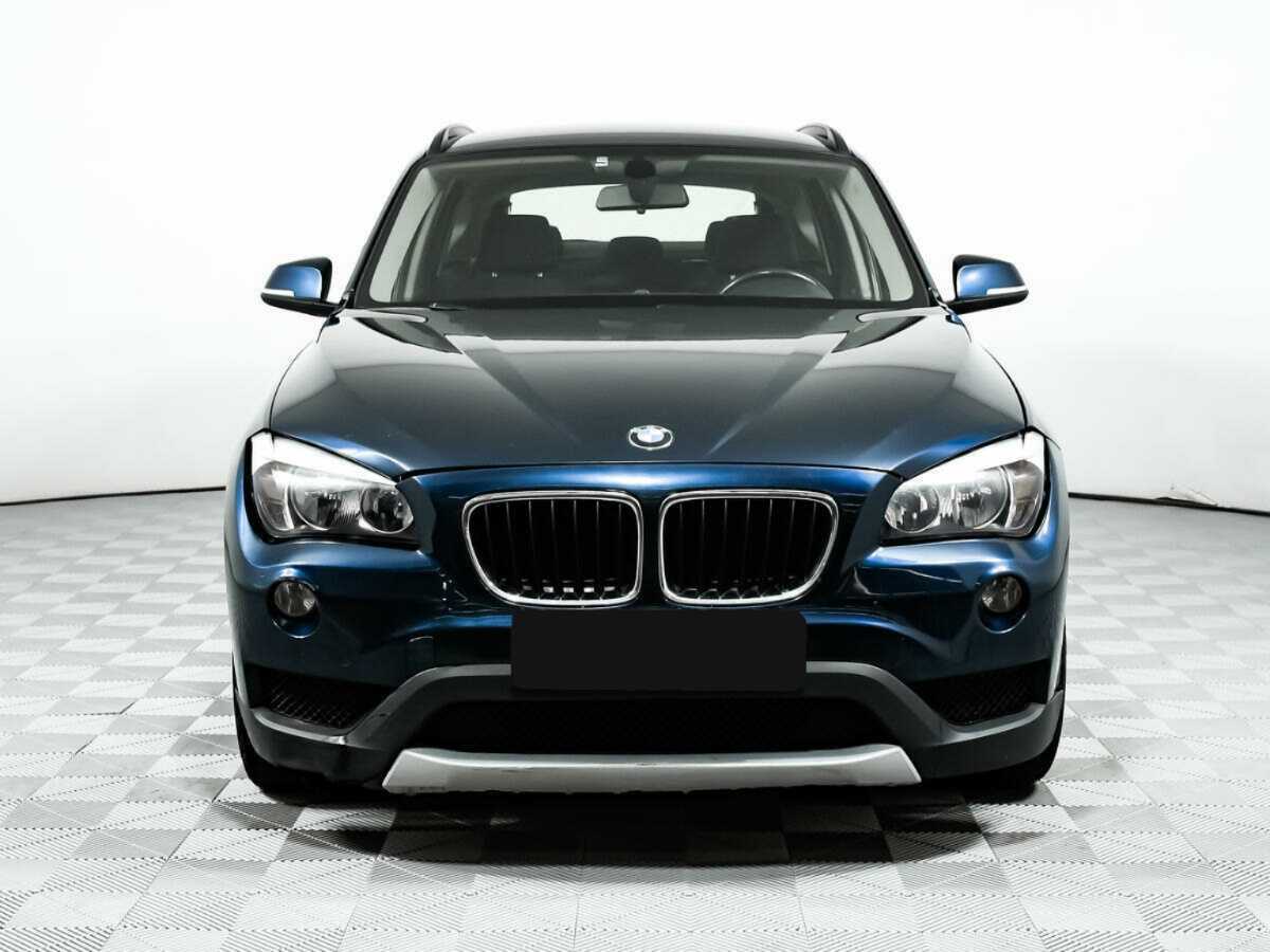 BMW X1 с пробегом — 2013 год. Фото: #1