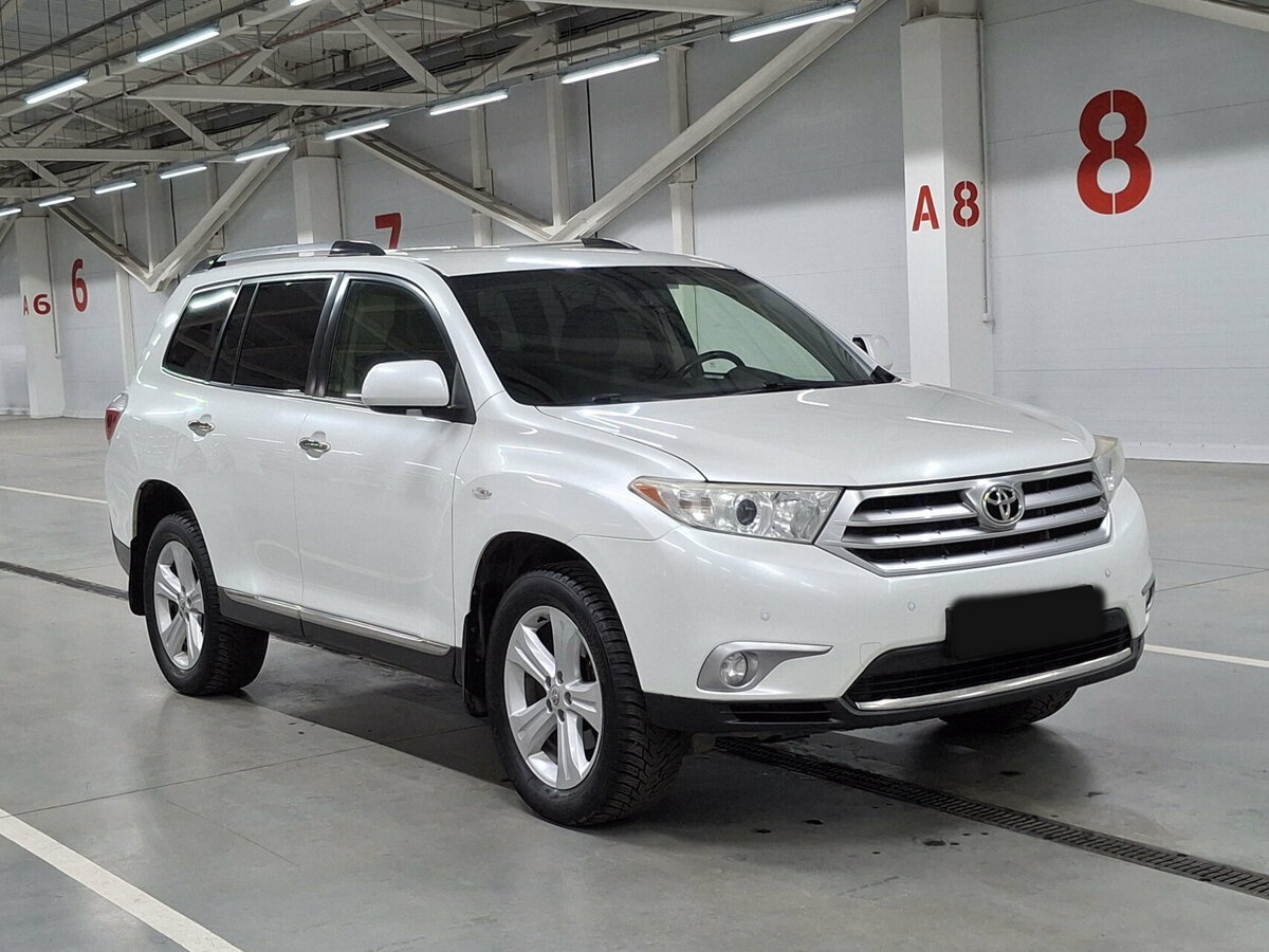 Toyota Highlander с пробегом — 2012 год. Фото: #2