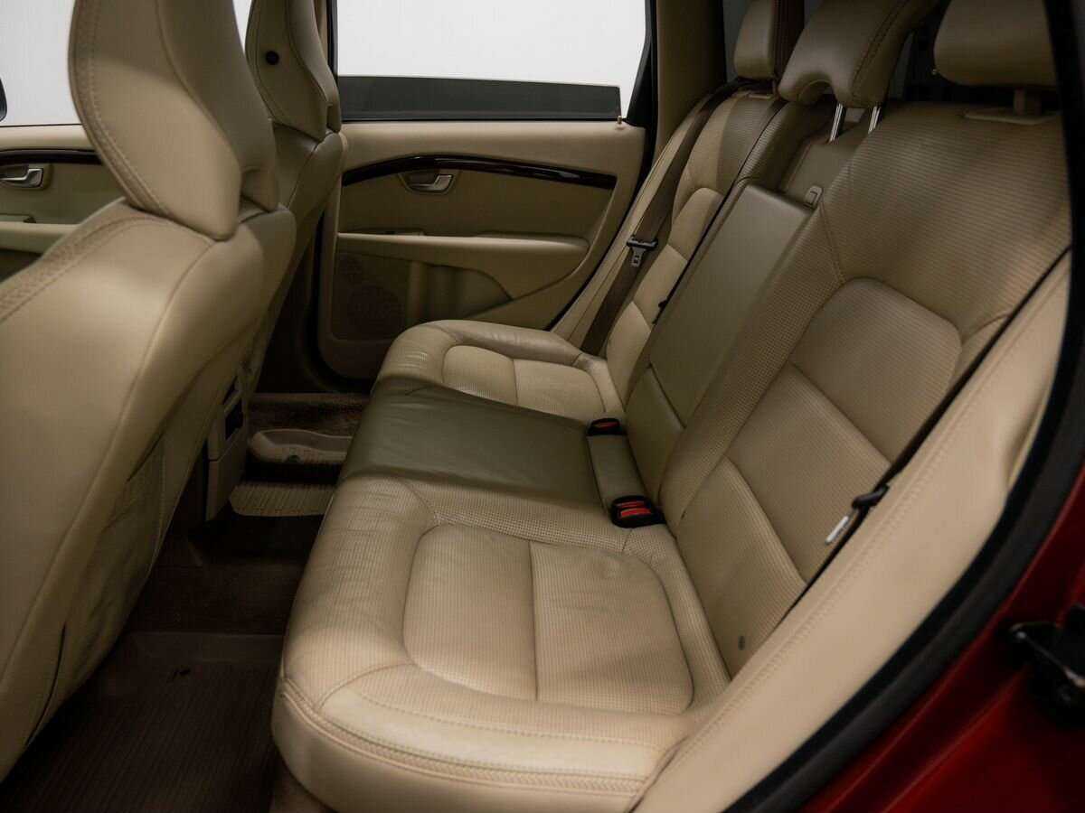 Volvo XC70 с пробегом — 2011 год. Фото: #15