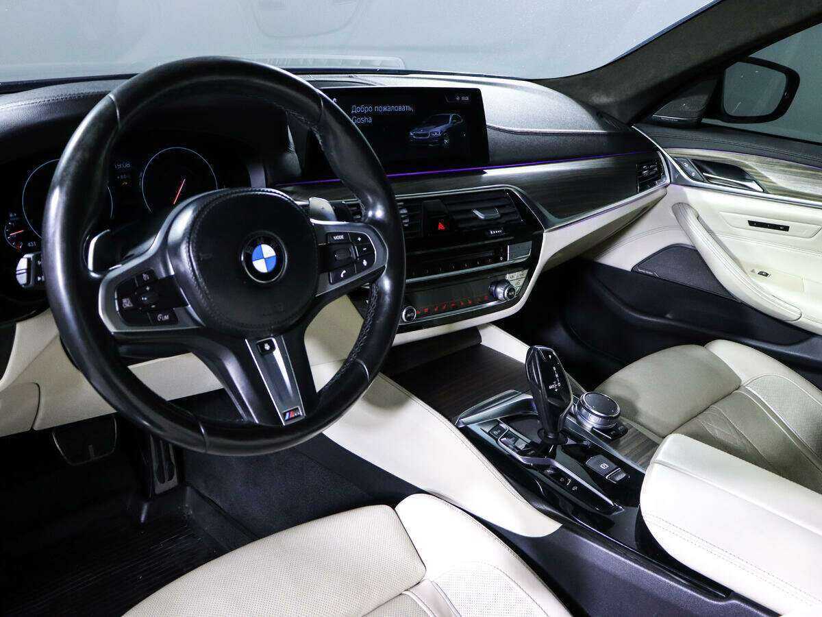 BMW 5 серии с пробегом — 2018 год. Фото: #12