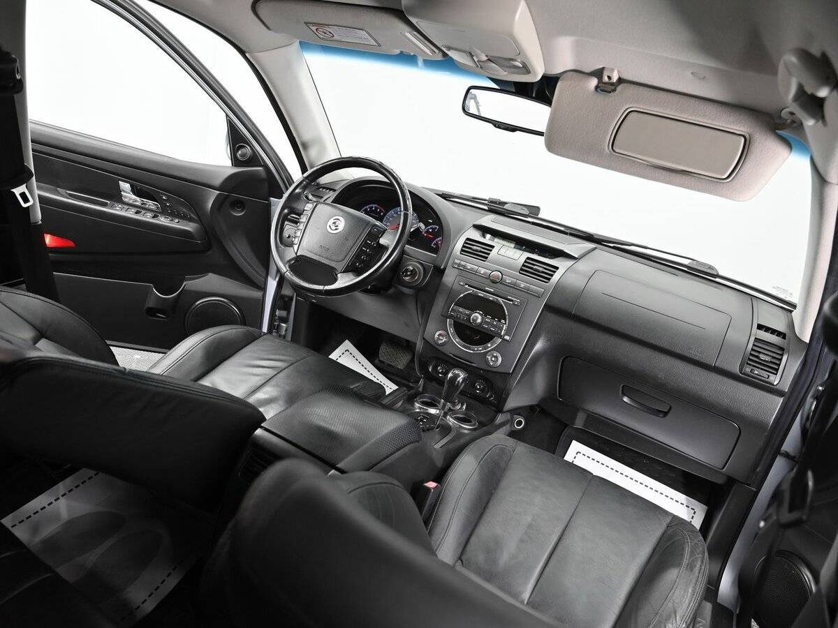 SsangYong Rexton с пробегом — 2010 год. Фото: #10