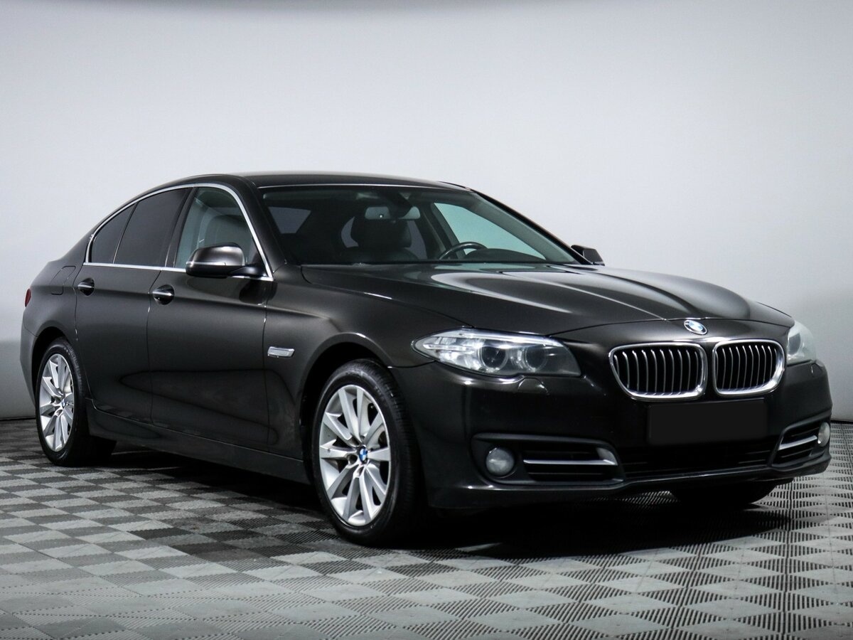 BMW 5 серии с пробегом — 2014 год. Фото: #2