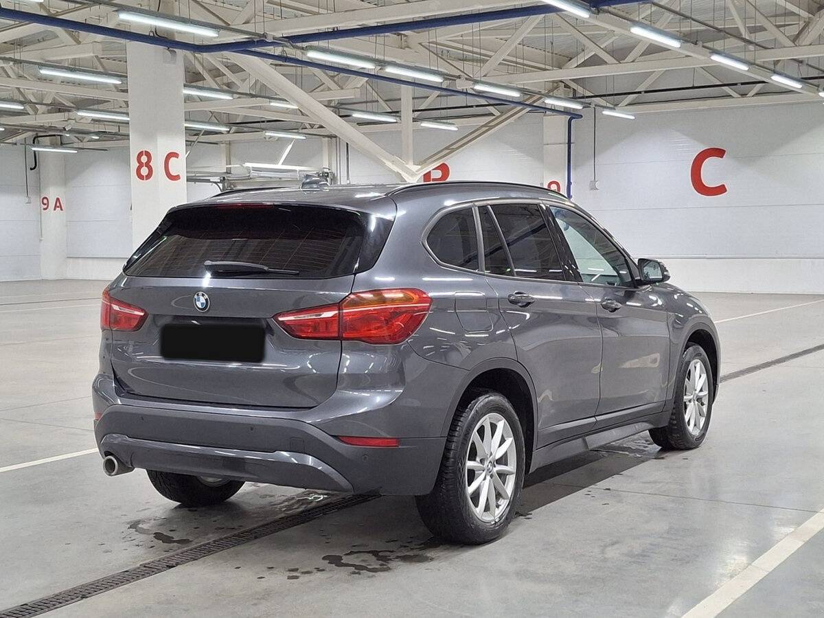 BMW X1 с пробегом — 2019 год. Фото: #4