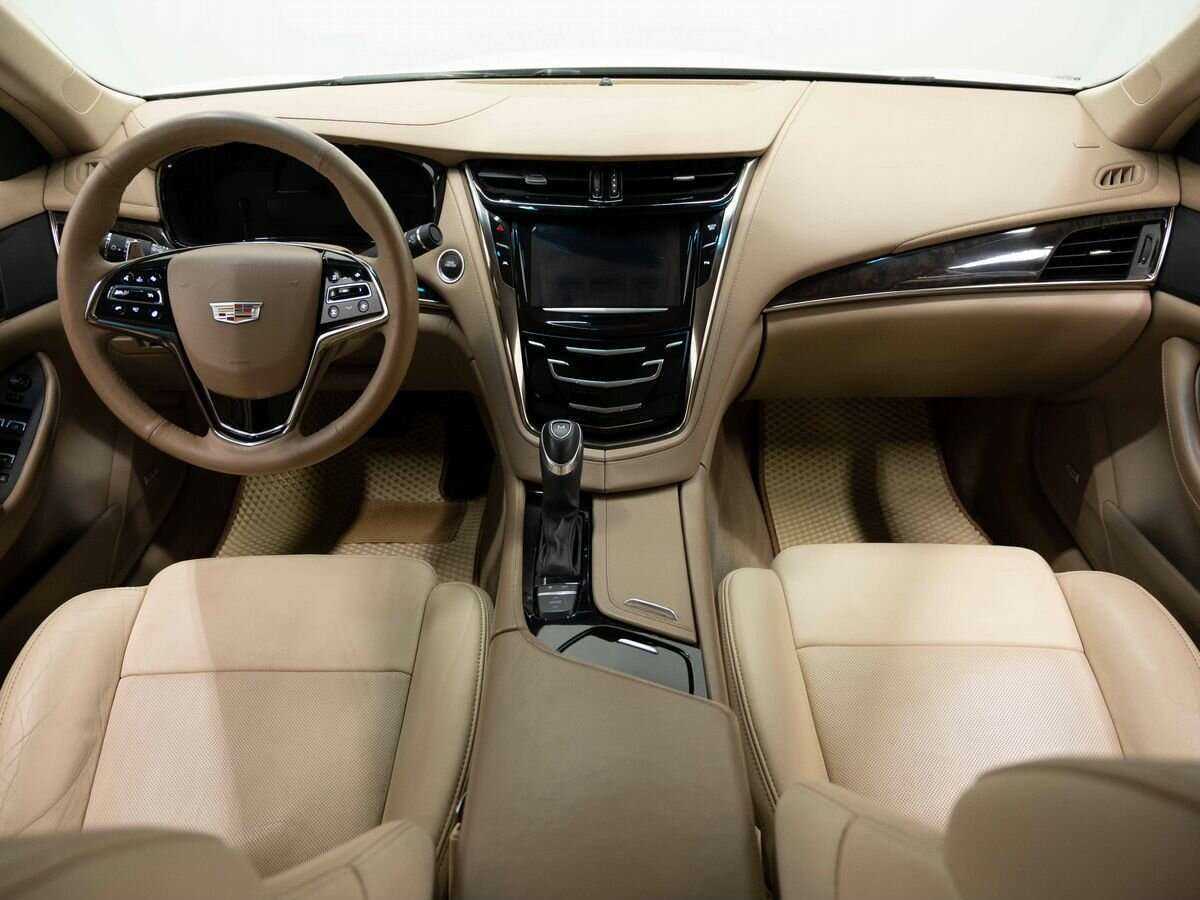 Cadillac CTS с пробегом — 2015 год. Фото: #11