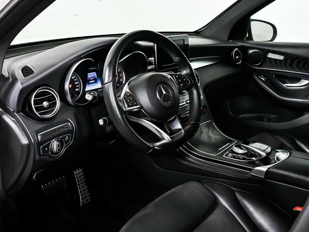 Mercedes-Benz GLC с пробегом — 2015 год. Фото: #12