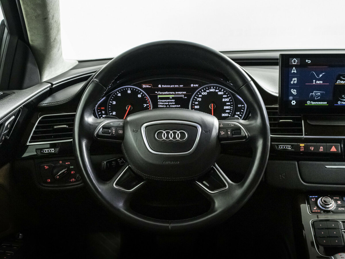 Audi A8 с пробегом — 2014 год. Фото: #9