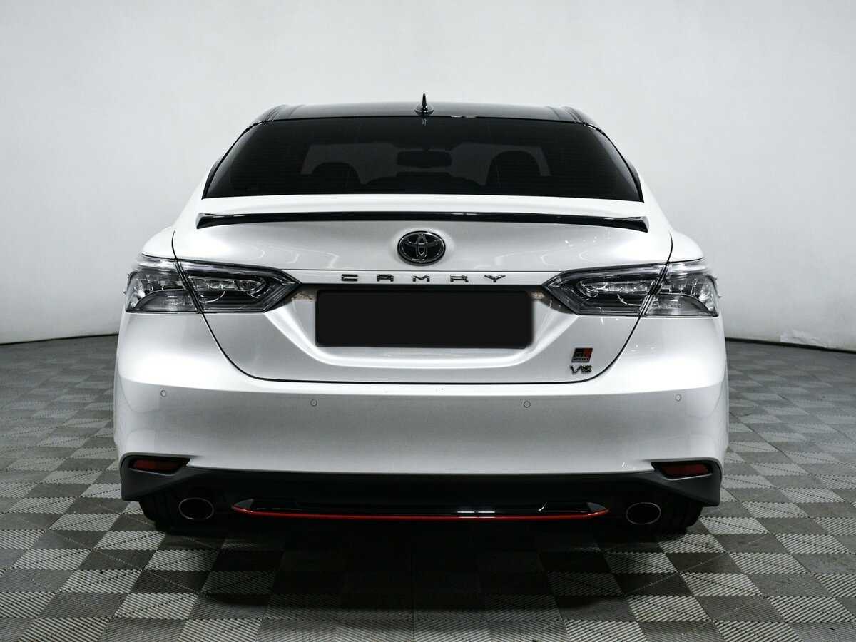 Toyota Camry с пробегом — 2021 год. Фото: #5