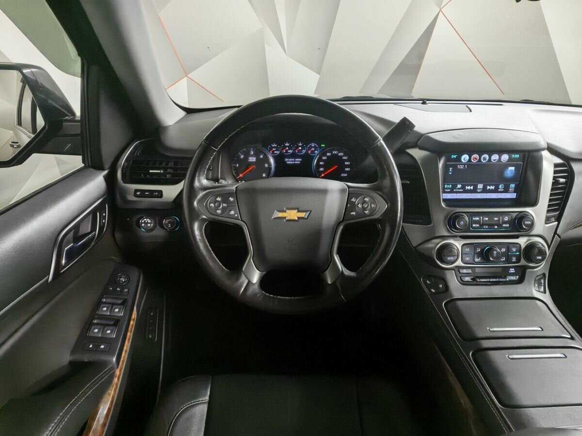 Chevrolet Tahoe с пробегом — 2018 год. Фото: #14