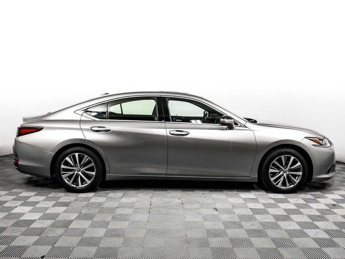 Lexus ES с пробегом — 2019 год. Фото: #3