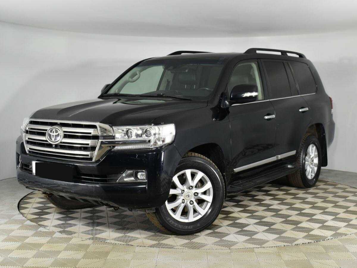 Toyota Land Cruiser с пробегом — 2017 год. Фото: #0