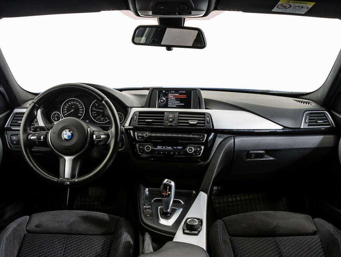 BMW 3 серии с пробегом — 2017 год. Фото: #9