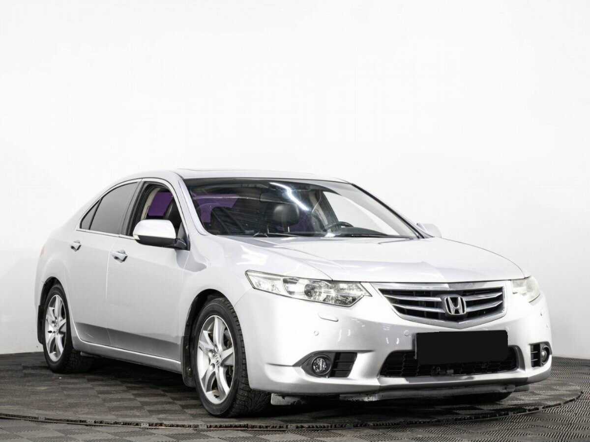 Honda Accord с пробегом — 2011 год. Фото: #2