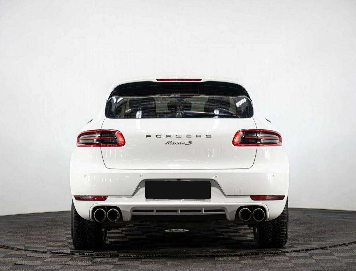 Porsche Macan с пробегом — 2014 год. Фото: #4