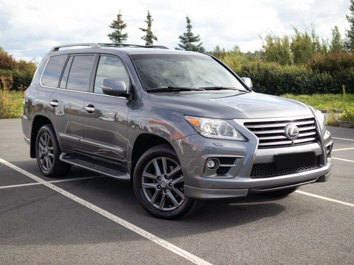 Lexus LX с пробегом — 2014 год. Фото: #5