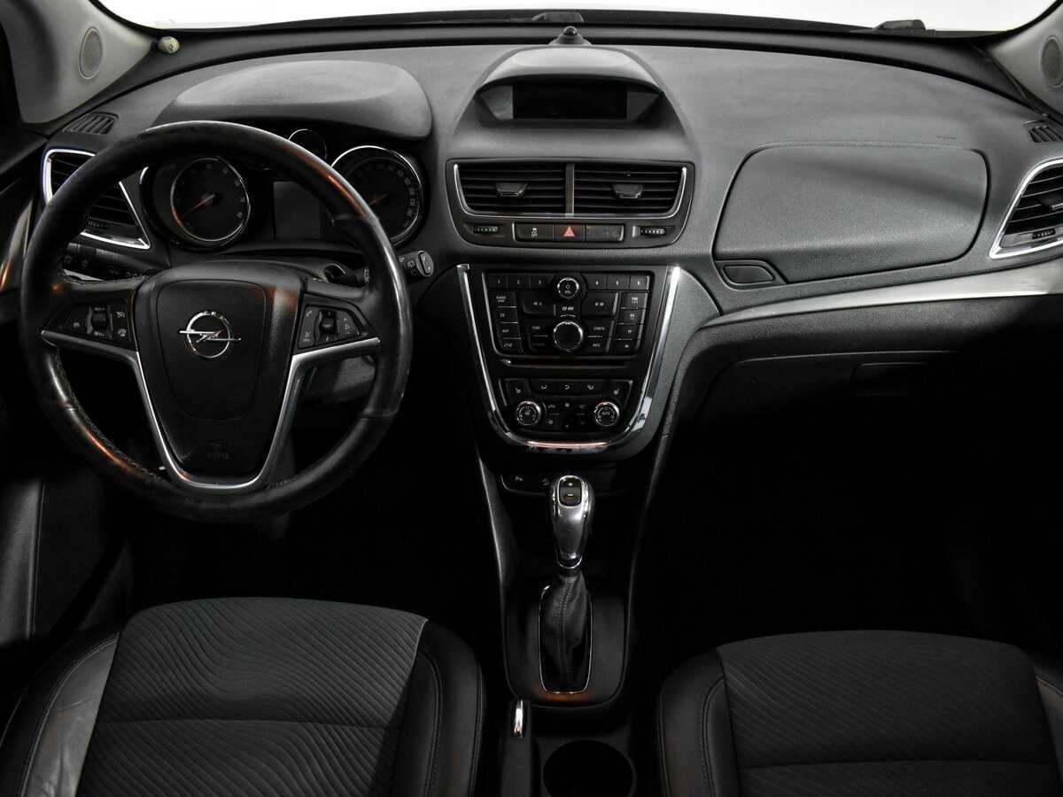 Opel Mokka с пробегом — 2013 год. Фото: #12