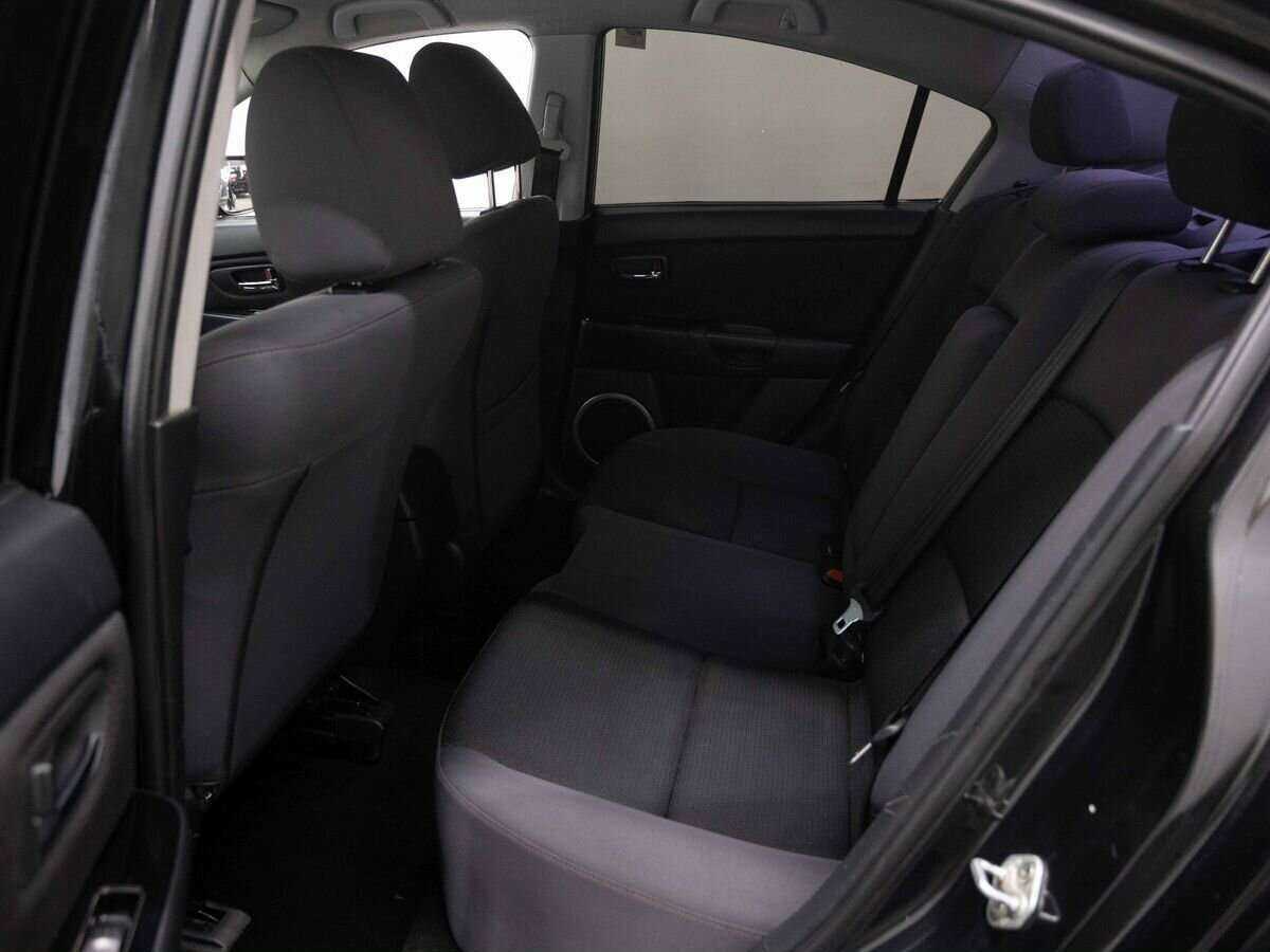 Mazda 3 с пробегом — 2008 год. Фото: #8