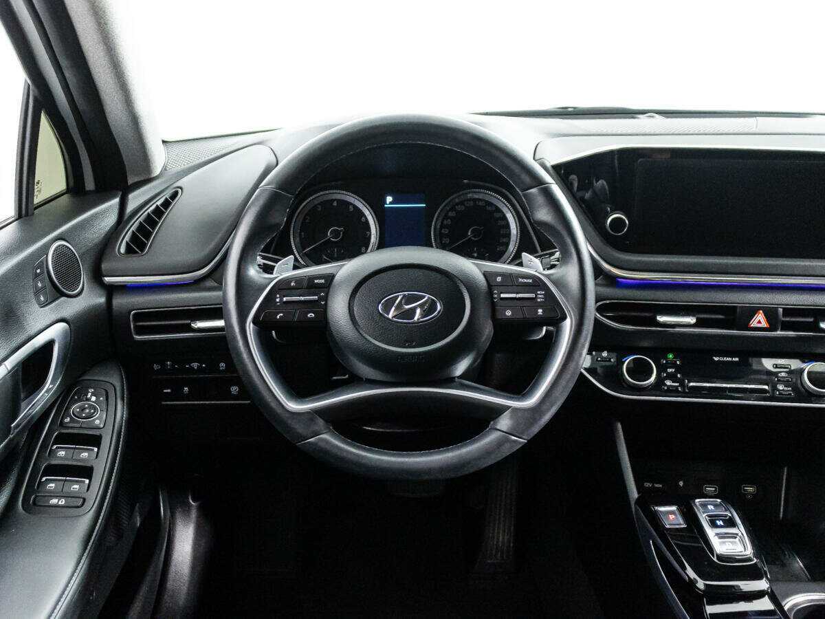 Hyundai Sonata с пробегом — 2021 год. Фото: #21