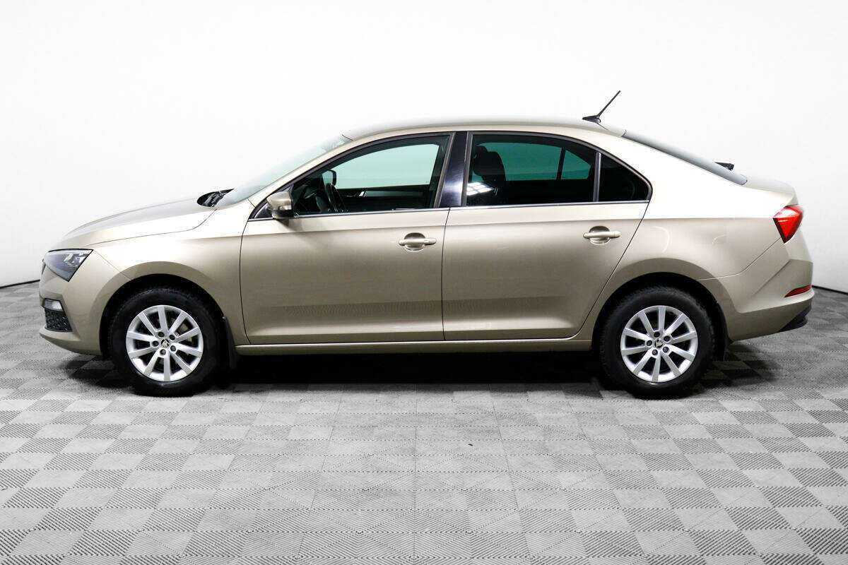 Skoda Rapid с пробегом — 2020 год. Фото: #6