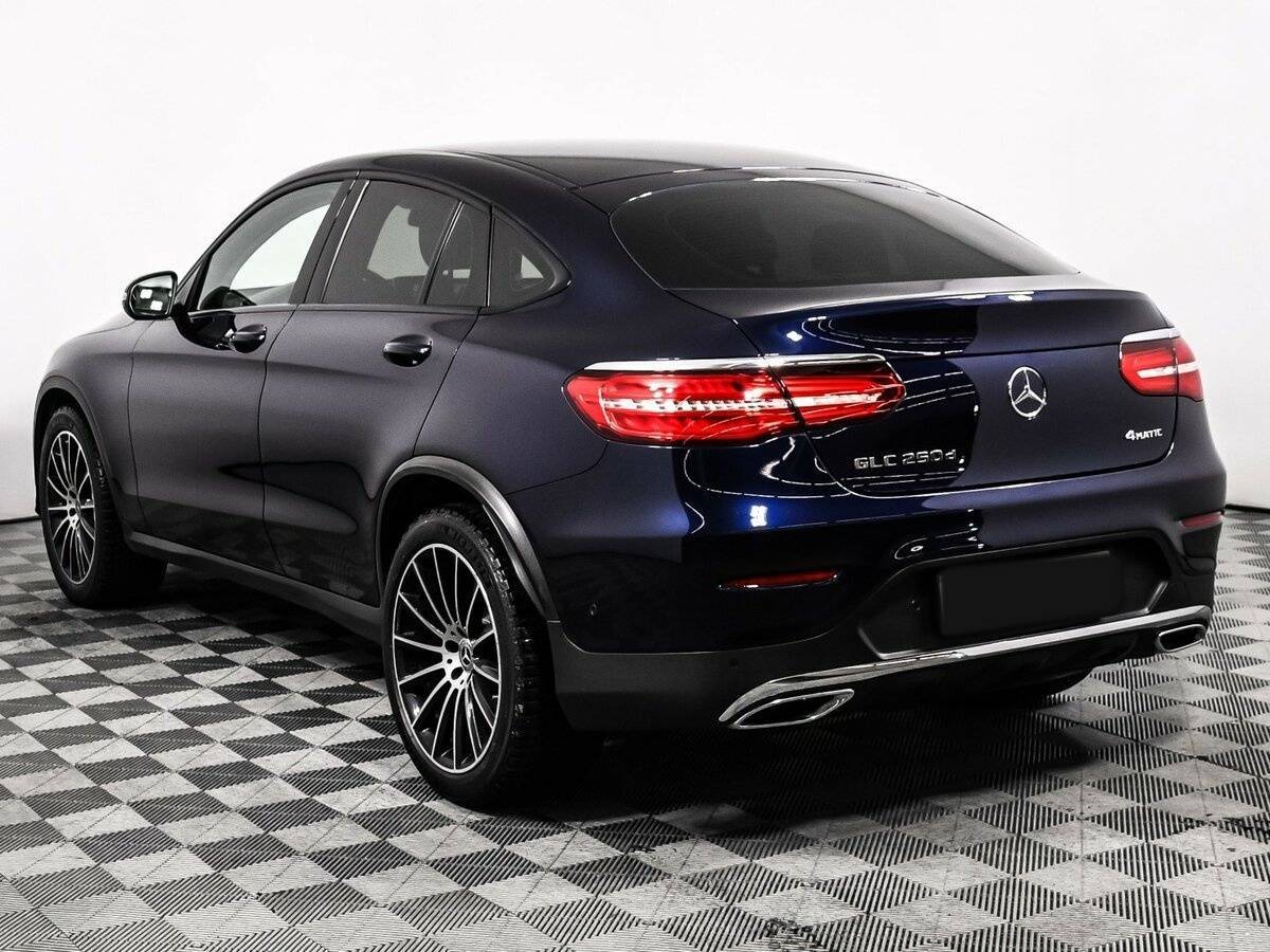 Mercedes-Benz GLC Coupe с пробегом — 2018 год. Фото: #6