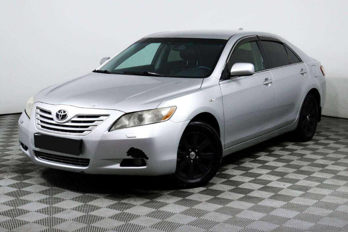 Toyota Camry с пробегом — 2006 год. Фото: #0
