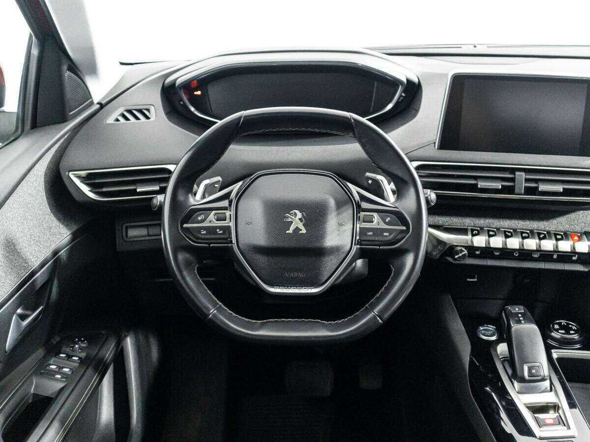 Peugeot 3008 с пробегом — 2018 год. Фото: #19