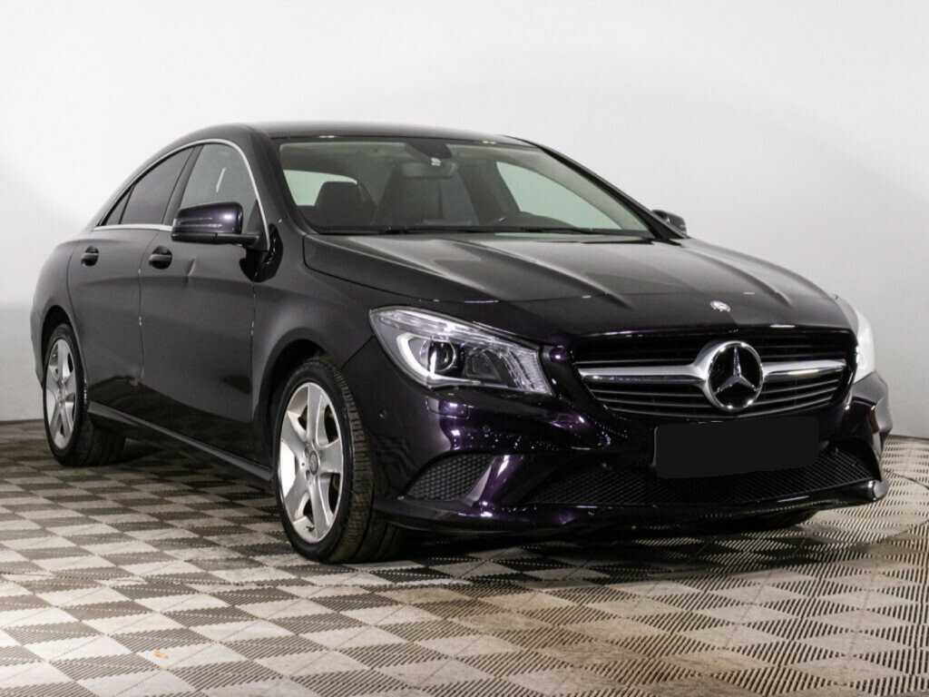 Mercedes-Benz CLA с пробегом — 2013 год. Фото: #2