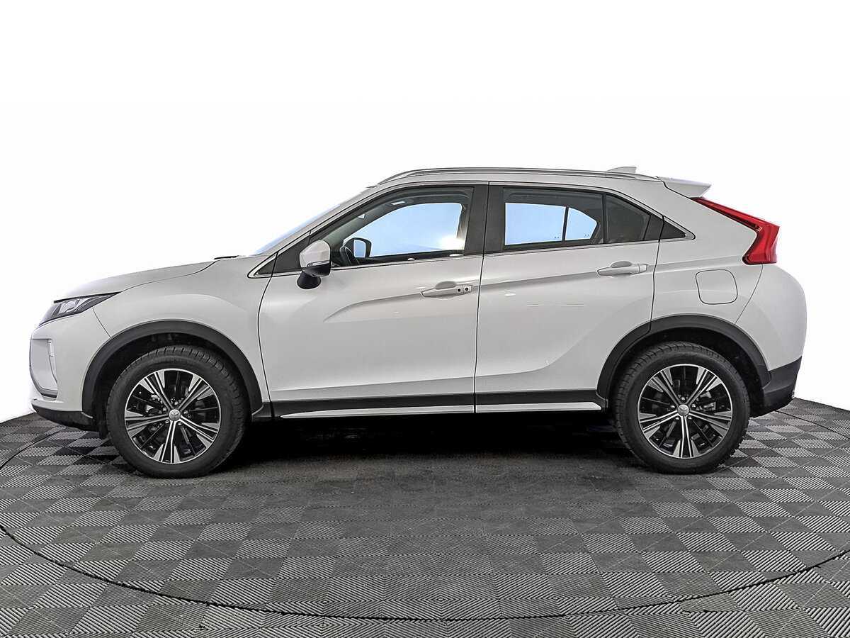 Mitsubishi Eclipse Cross с пробегом — 2022 год. Фото: #7