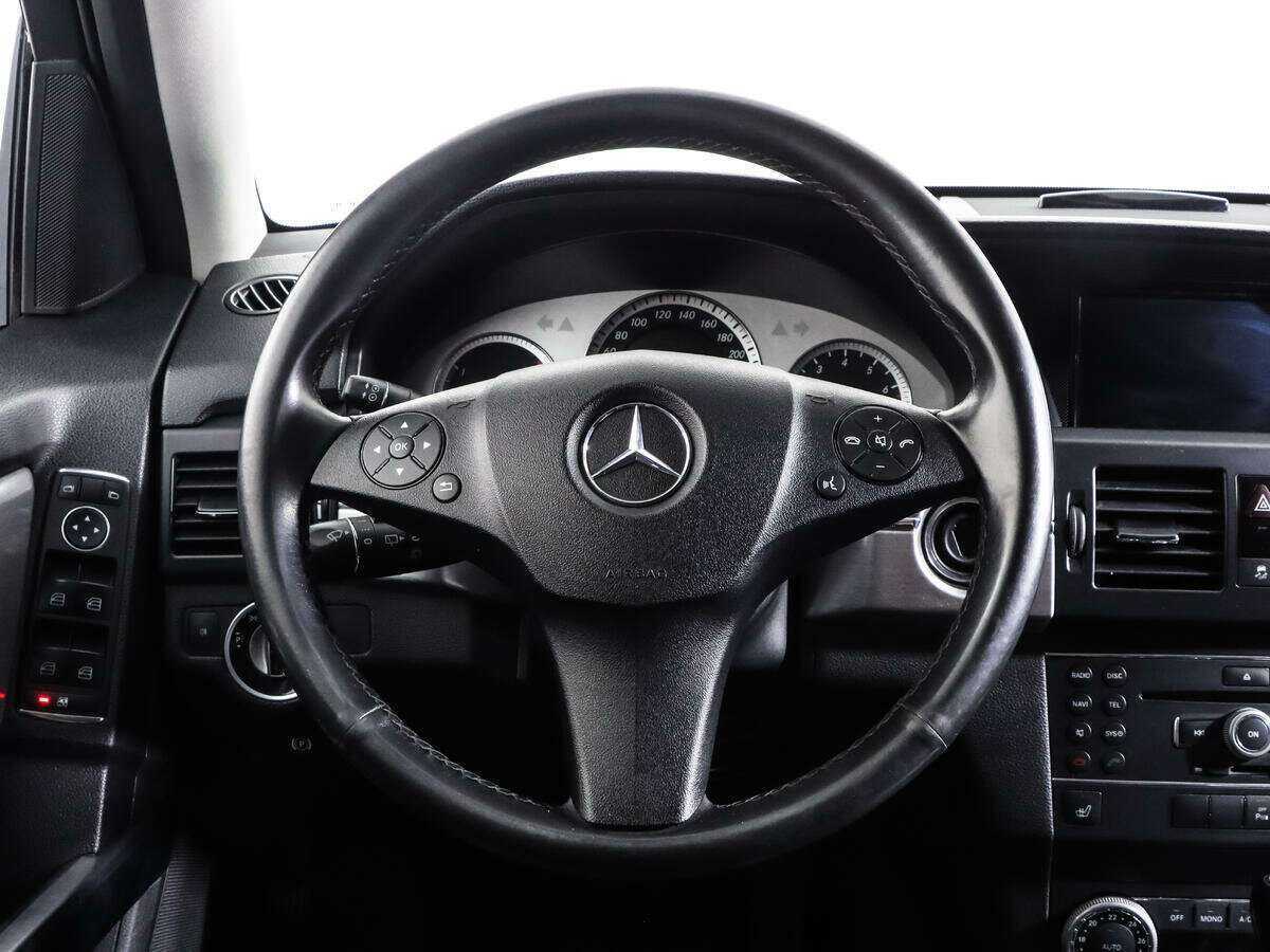 Mercedes-Benz GLK-Класс с пробегом — 2012 год. Фото: #9