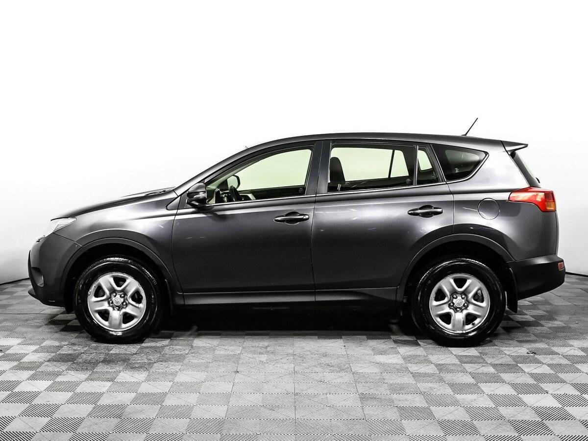Toyota RAV4 с пробегом — 2013 год. Фото: #7