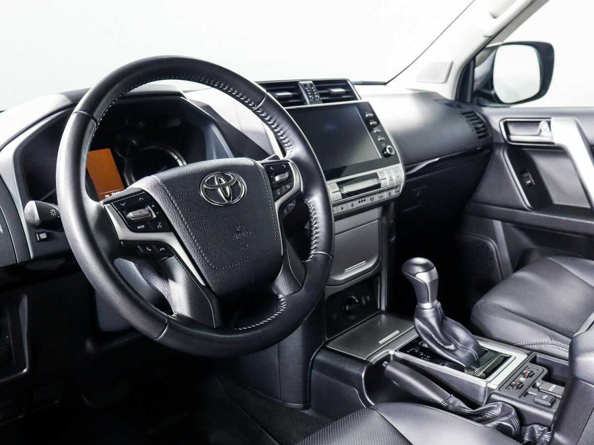 Toyota Land Cruiser Prado с пробегом — 2022 год. Фото: #10