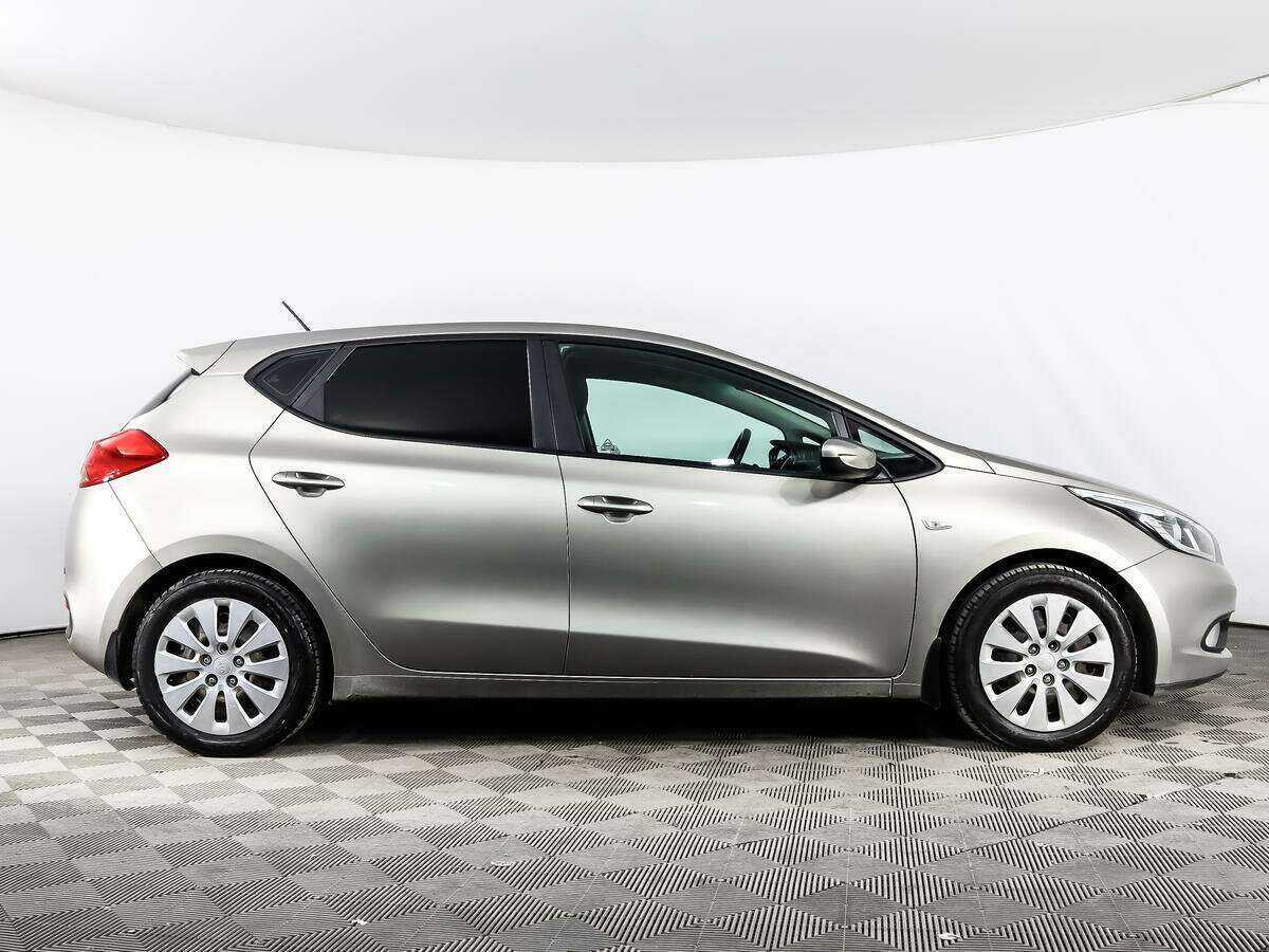 Kia Ceed с пробегом — 2015 год. Фото: #3