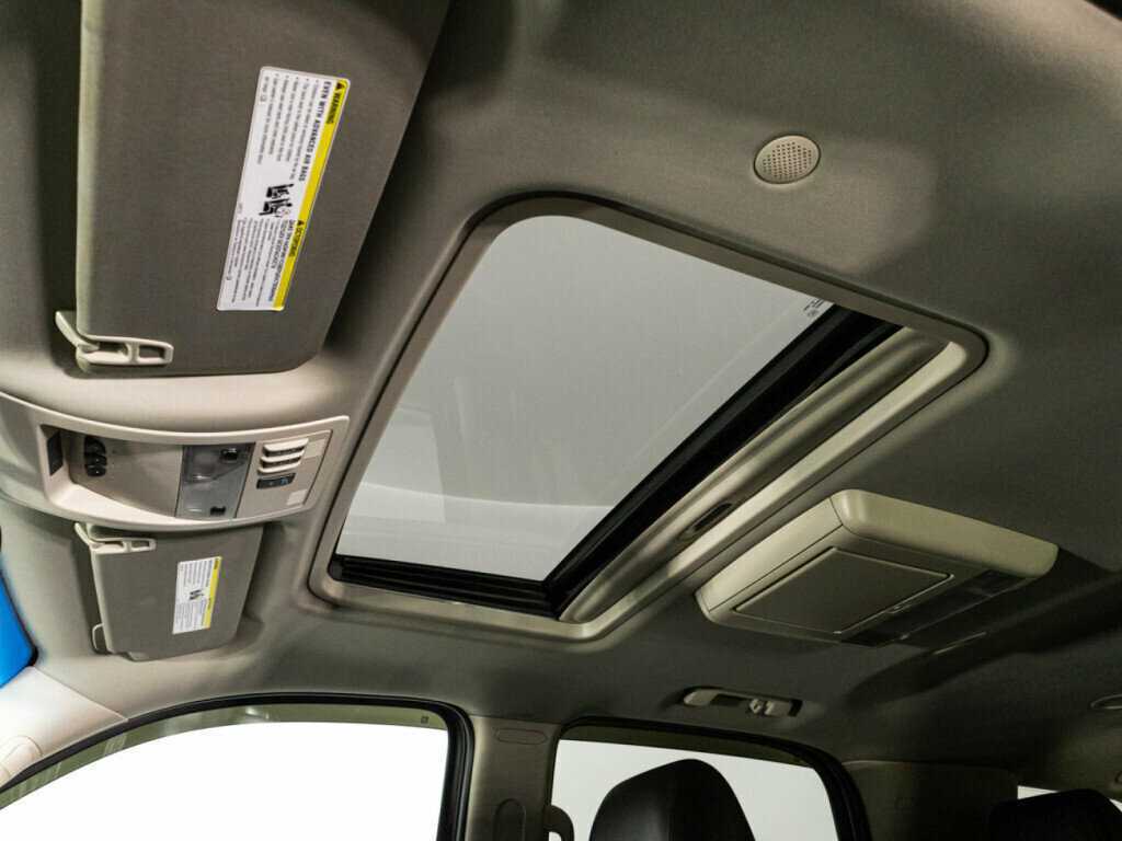 Chevrolet Tahoe с пробегом — 2011 год. Фото: #16