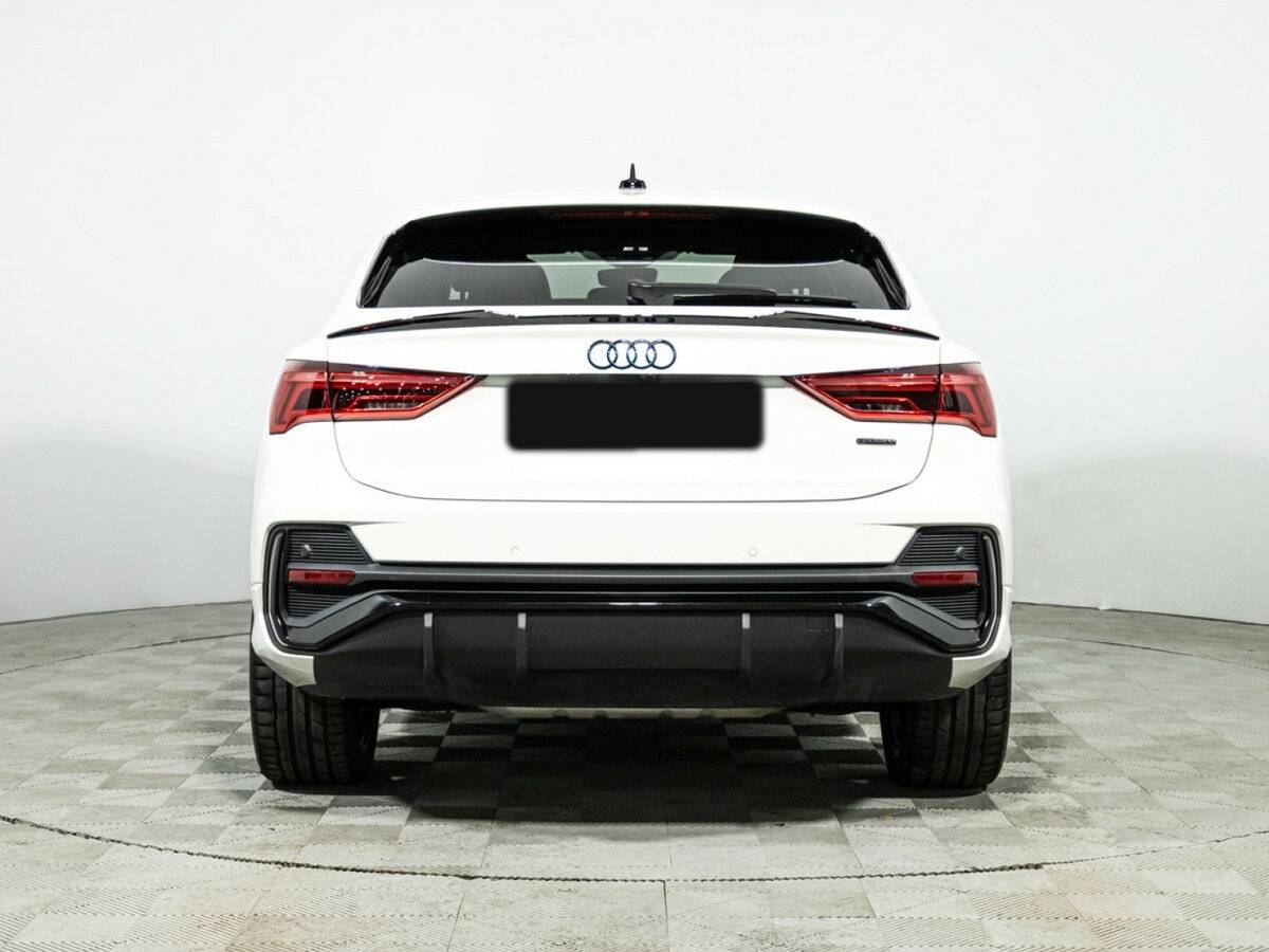 Audi Q3 Sportback с пробегом — 2020 год. Фото: #4