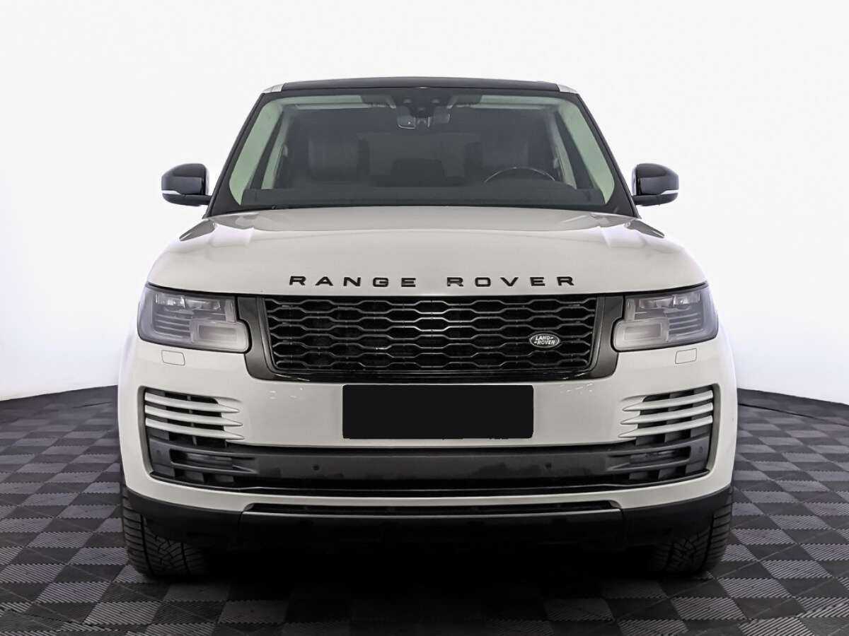 Land Rover Range Rover с пробегом — 2020 год. Фото: #1