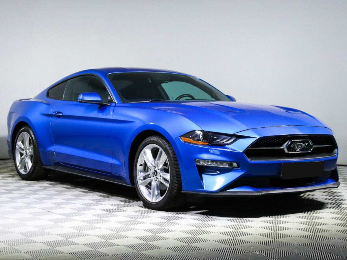 Ford Mustang с пробегом — 2020 год. Фото: #2